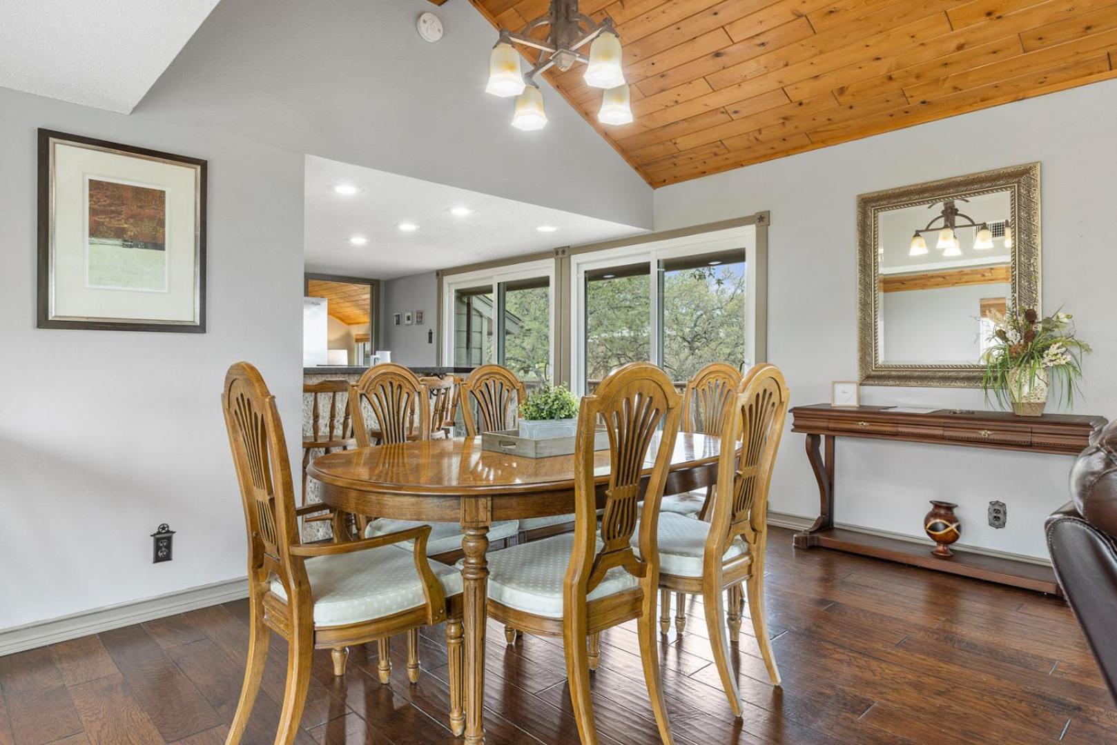 Wine Country Retreat - With A Lake View! Spicewood Buitenkant foto