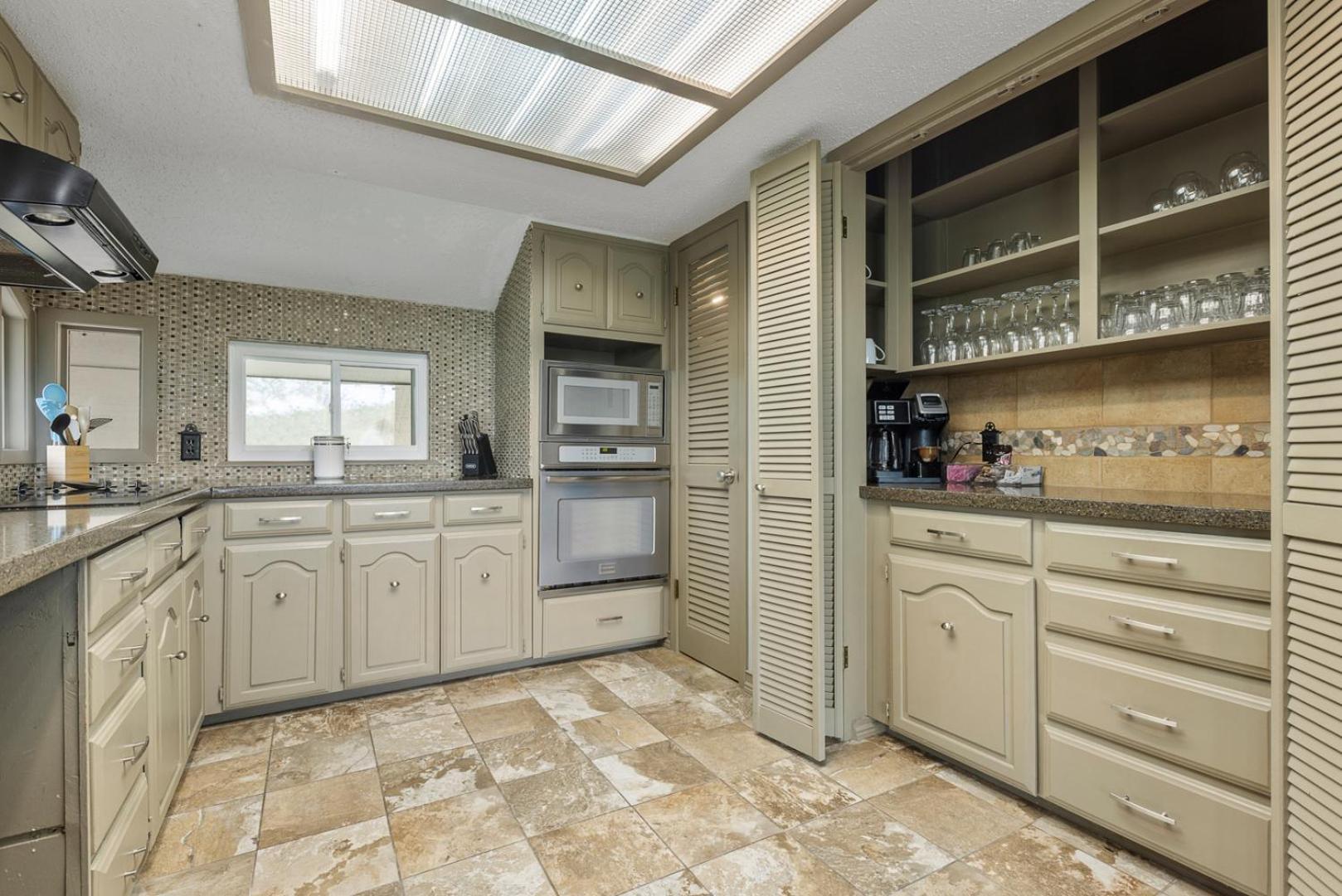 Wine Country Retreat - With A Lake View! Spicewood Buitenkant foto